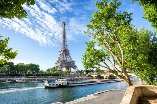 Paris ─ Hauptstadt der Grande Nation